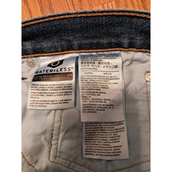 Levis 559 Jeans Men's 36/34, Measures 38" Waist,  34" Inseam - Picture 4 of 11